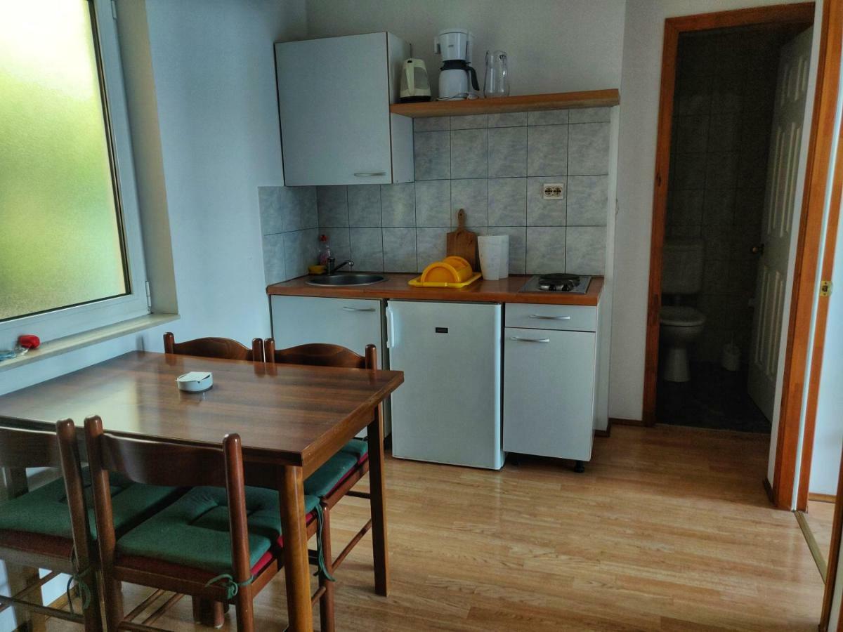 Apartments Jerkovic Klek Exteriör bild